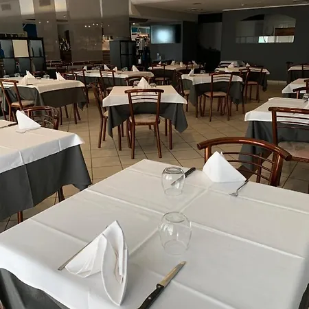 Hotel Bussana 3*
