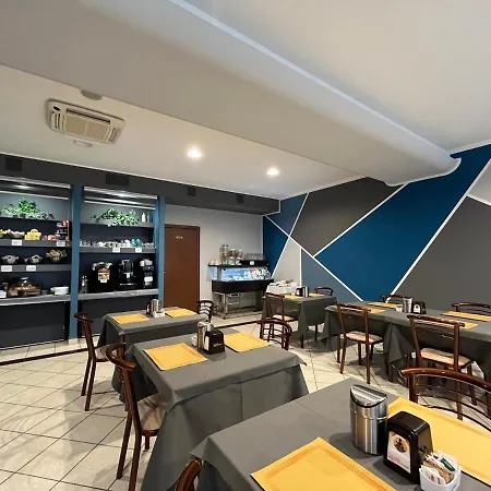 Bussana Hotel