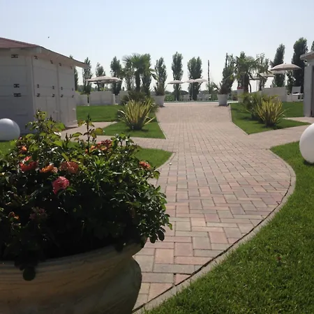 Bussana Hotel