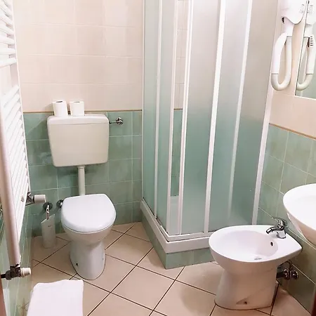 Bussana Hotel 3*